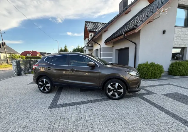 NISSAN Qashqai 1.2 DIG-T N-Vision EU6
