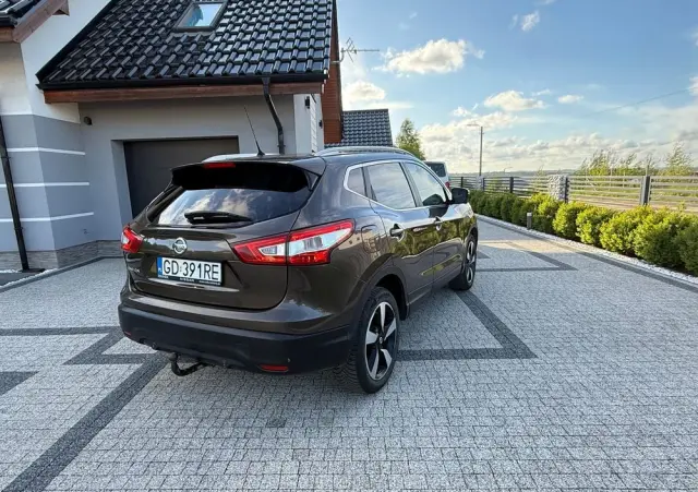 NISSAN Qashqai 1.2 DIG-T N-Vision EU6