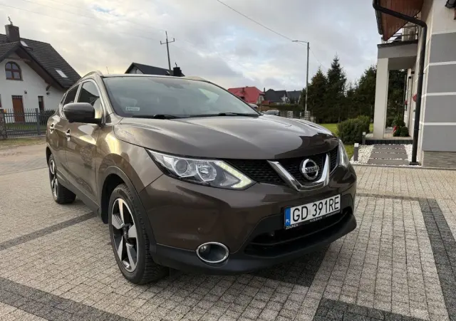 NISSAN Qashqai 1.2 DIG-T N-Vision EU6