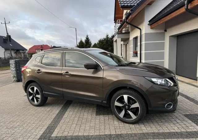 NISSAN Qashqai 1.2 DIG-T N-Vision EU6