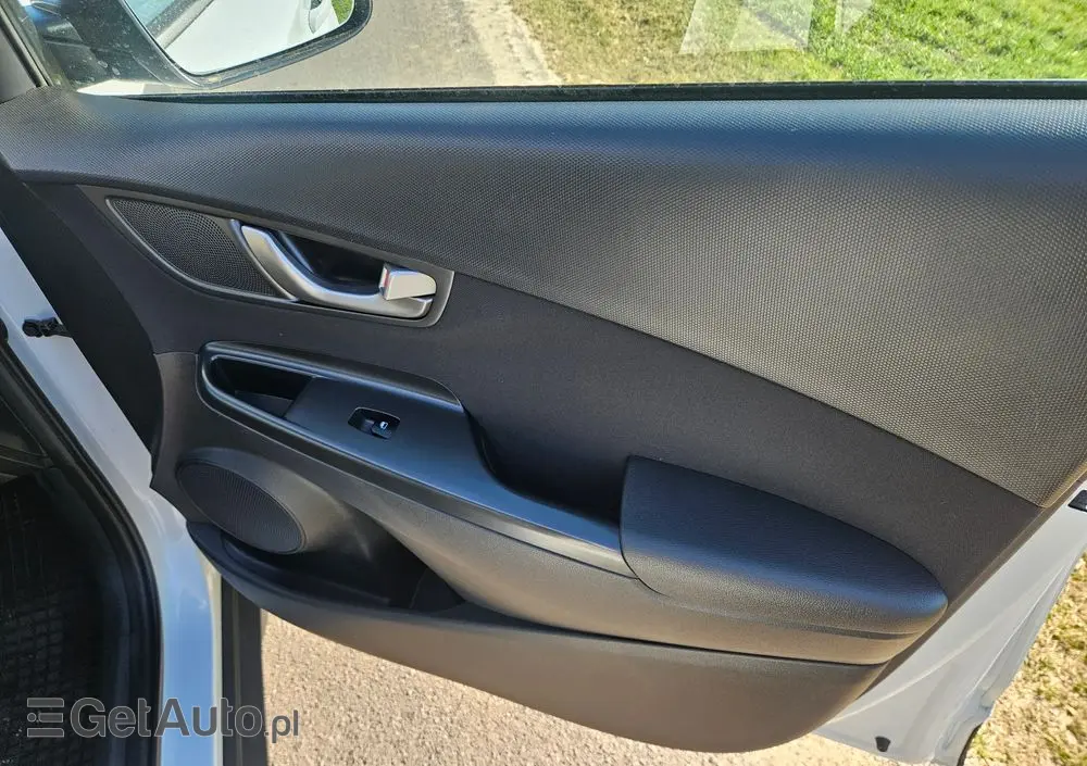 HYUNDAI Kona 1.0 T-GDI YES!+