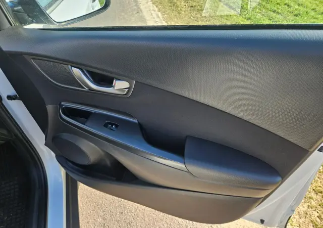 HYUNDAI Kona 1.0 T-GDI YES!+