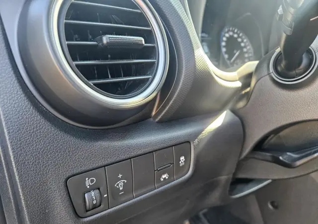 HYUNDAI Kona 1.0 T-GDI YES!+