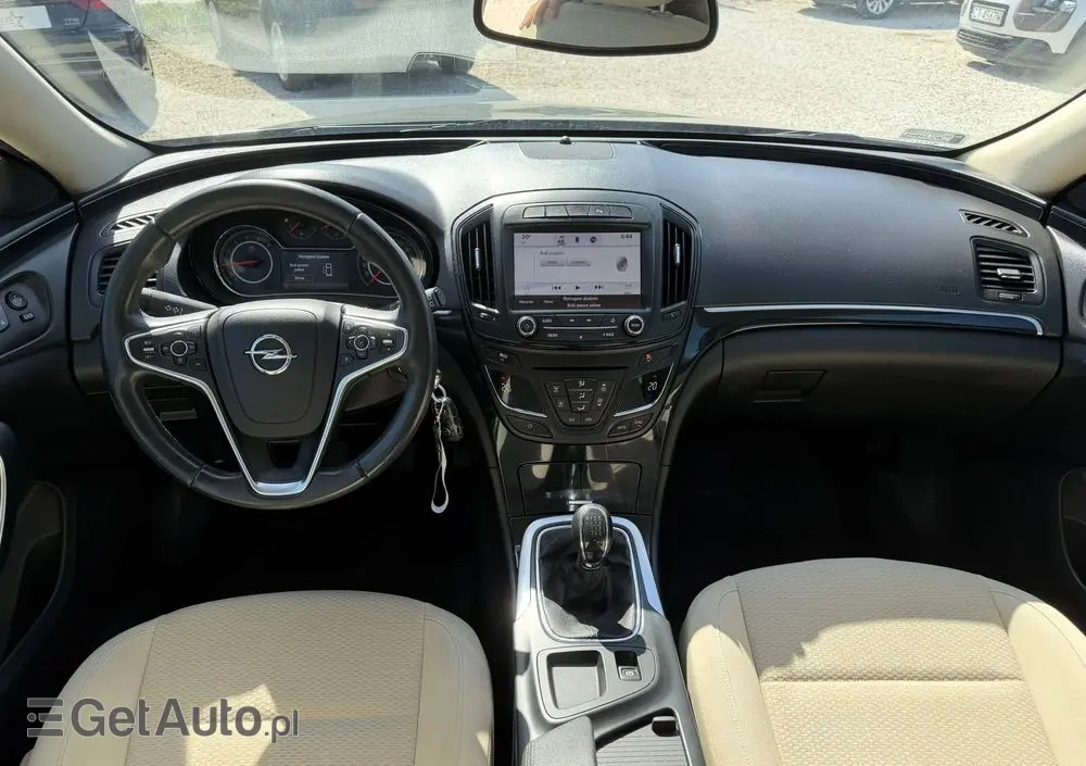 OPEL Insignia 