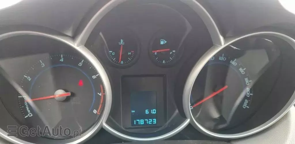 CHEVROLET Cruze 