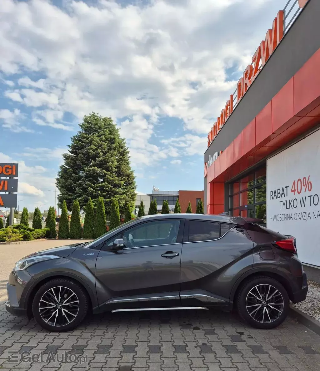 TOYOTA C-HR 