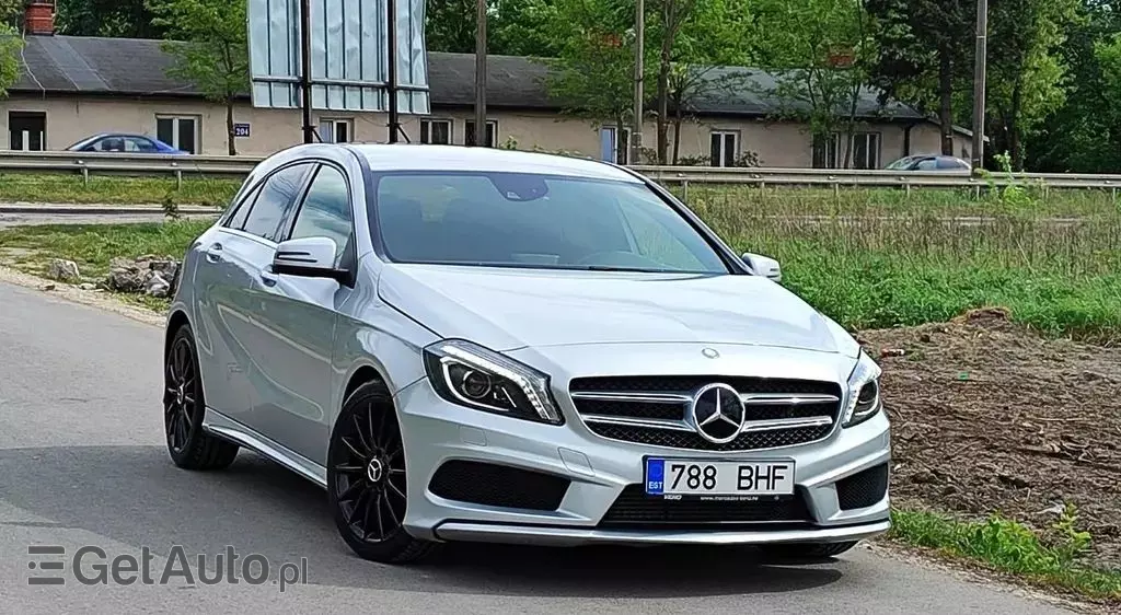 MERCEDES-BENZ Klasa A A 250 (211 KM) Sport DCT