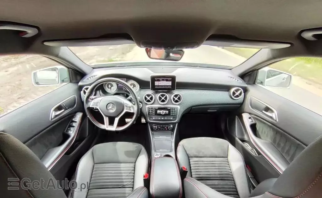 MERCEDES-BENZ Klasa A A 250 (211 KM) Sport DCT