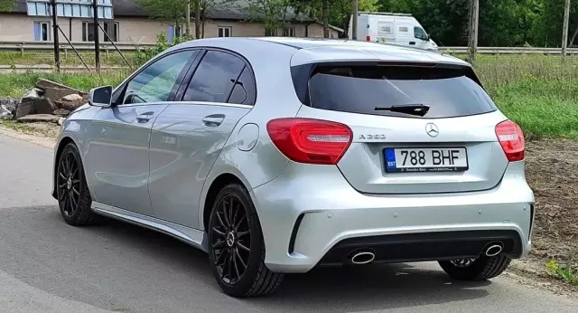 MERCEDES-BENZ Klasa A A 250 (211 KM) Sport DCT