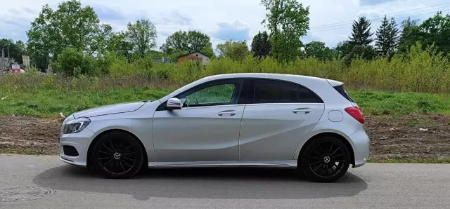 MERCEDES-BENZ Klasa A A 250 (211 KM) Sport DCT