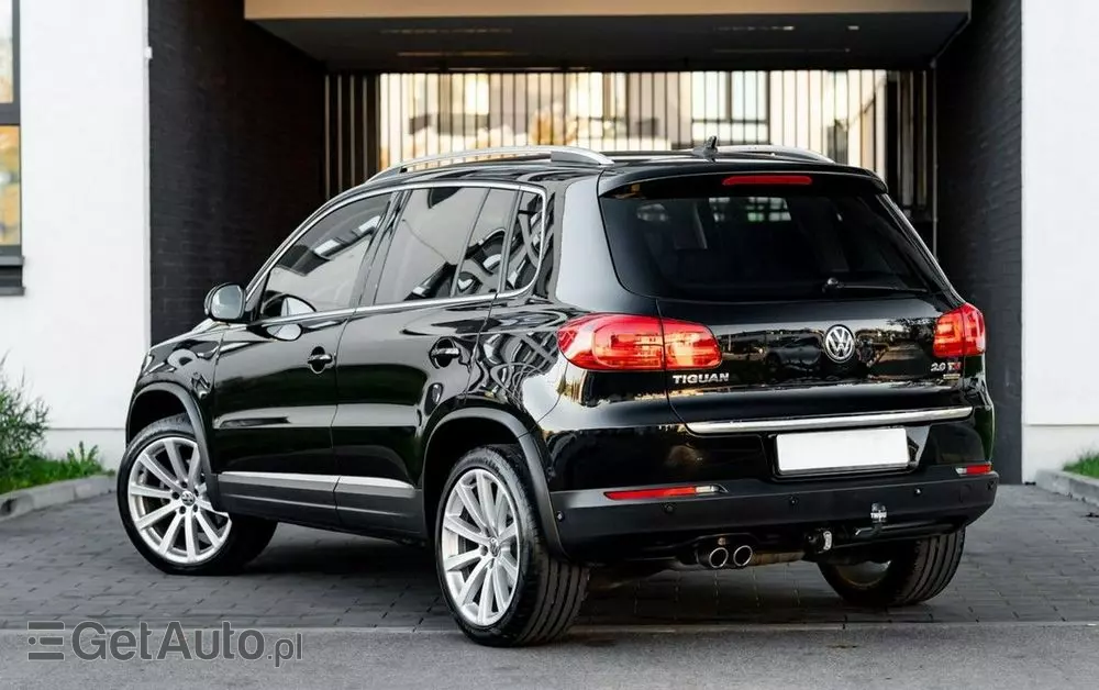 VOLKSWAGEN Tiguan 2.0 TSI 4Mot R-Style DSG