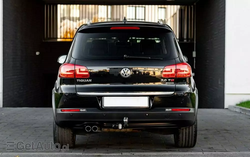VOLKSWAGEN Tiguan 2.0 TSI 4Mot R-Style DSG