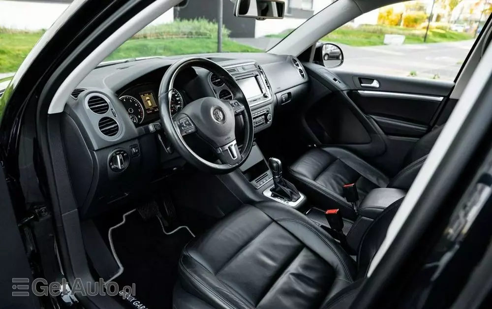 VOLKSWAGEN Tiguan 2.0 TSI 4Mot R-Style DSG