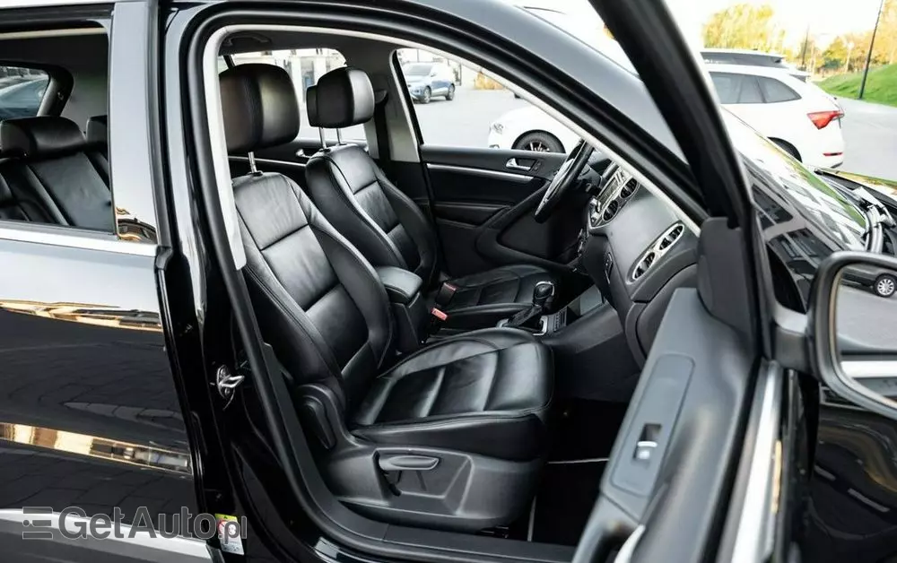 VOLKSWAGEN Tiguan 2.0 TSI 4Mot R-Style DSG