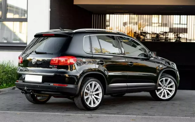 VOLKSWAGEN Tiguan 2.0 TSI 4Mot R-Style DSG