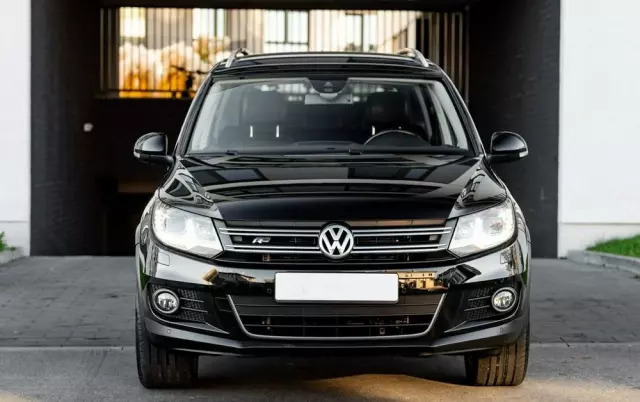 VOLKSWAGEN Tiguan 2.0 TSI 4Mot R-Style DSG