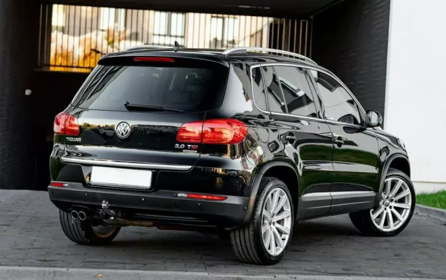 VOLKSWAGEN Tiguan 2.0 TSI 4Mot R-Style DSG