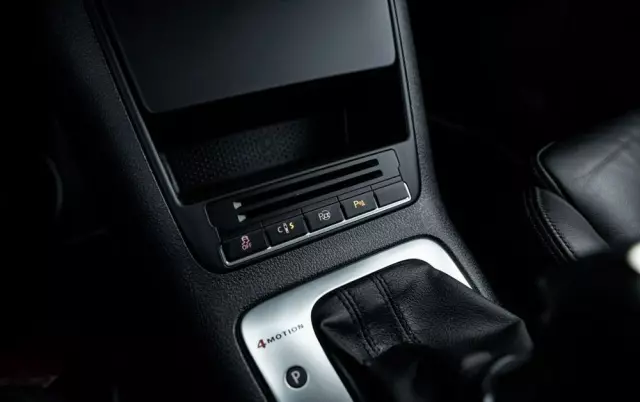 VOLKSWAGEN Tiguan 2.0 TSI 4Mot R-Style DSG