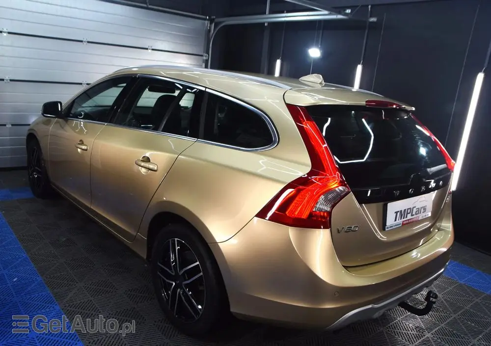 VOLVO V60 D4 Geartronic