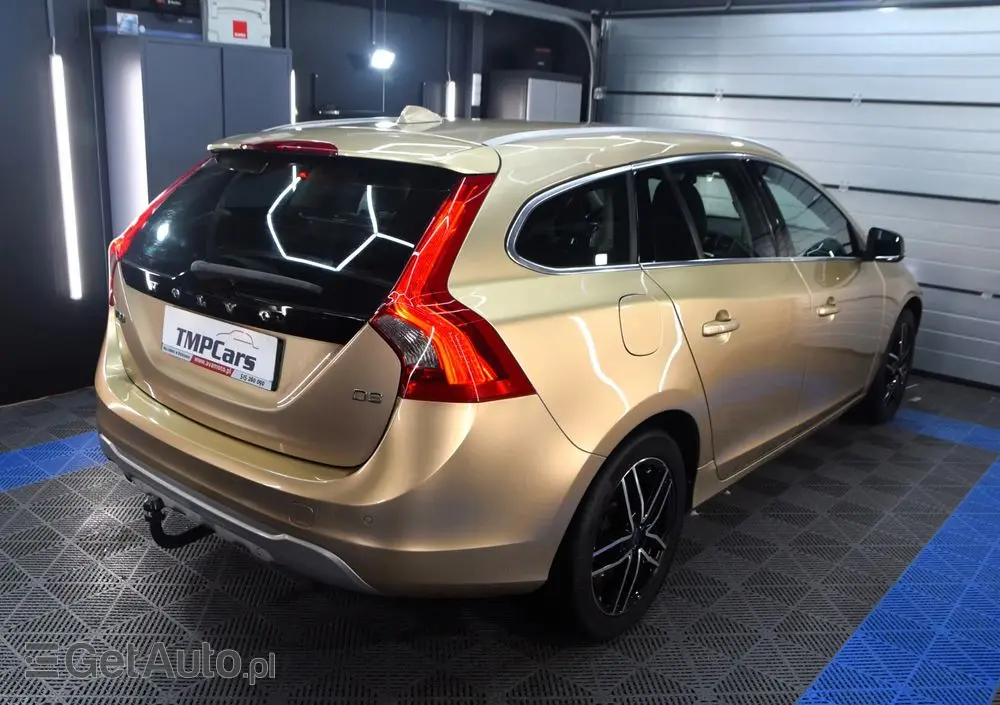 VOLVO V60 D4 Geartronic
