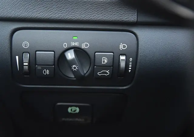 VOLVO V60 D4 Geartronic