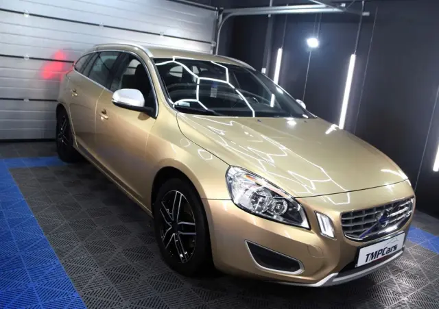 VOLVO V60 D4 Geartronic