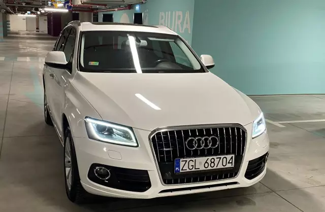 AUDI Q5 