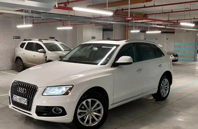 AUDI Q5 