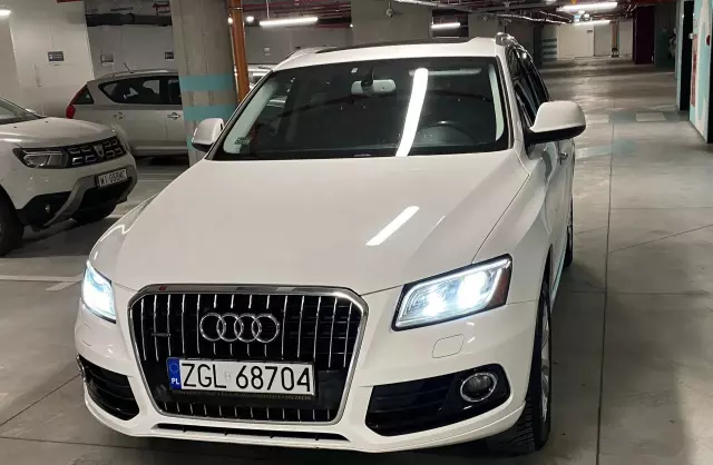 AUDI Q5 