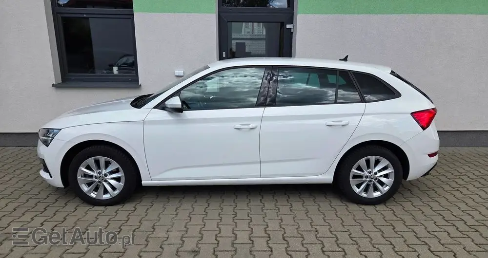 SKODA Scala 1.0 TSI Ambition