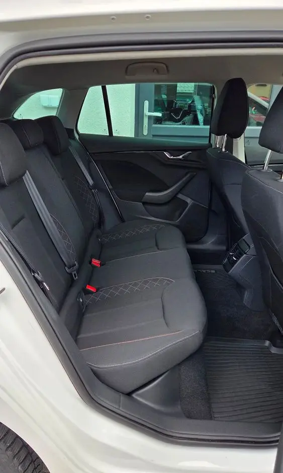 SKODA Scala 1.0 TSI Ambition