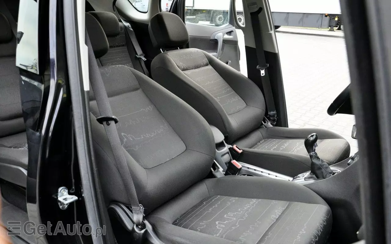 OPEL Meriva 1.4 T Enjoy