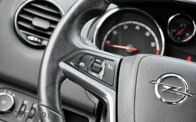 OPEL Meriva 1.4 T Enjoy