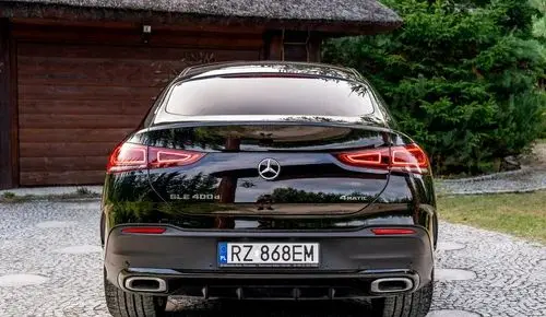 MERCEDES-BENZ GLE 