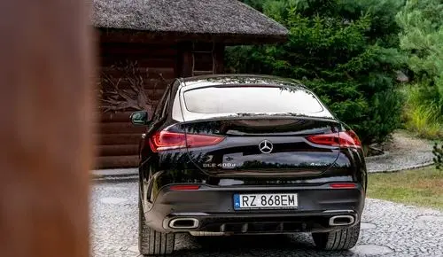 MERCEDES-BENZ GLE 