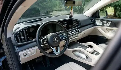 MERCEDES-BENZ GLE 