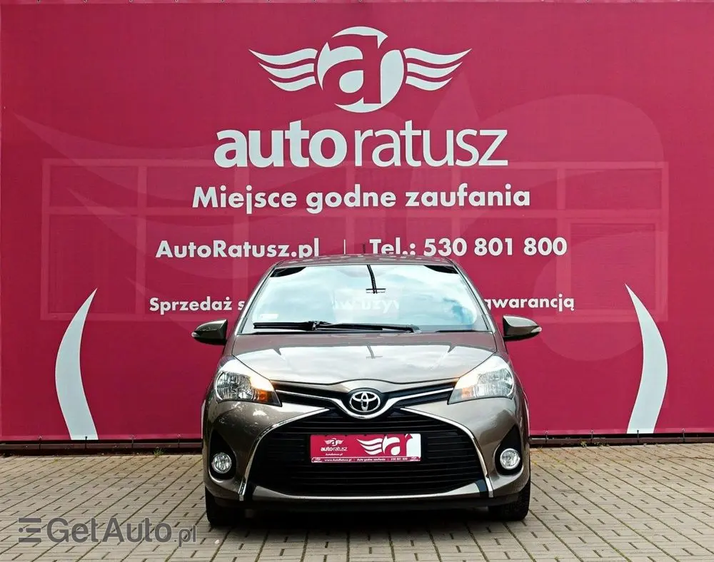 TOYOTA Yaris 