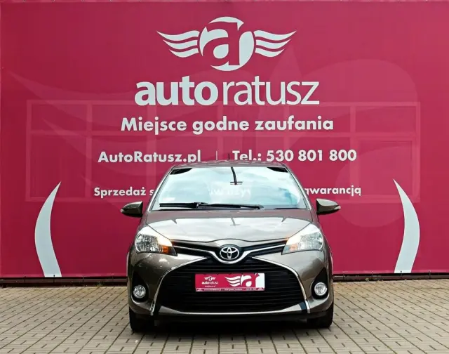 TOYOTA Yaris 