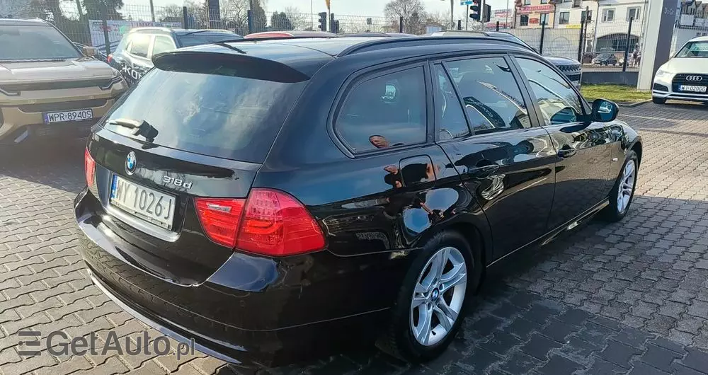 BMW Seria 3 318d