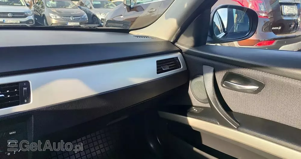 BMW Seria 3 318d