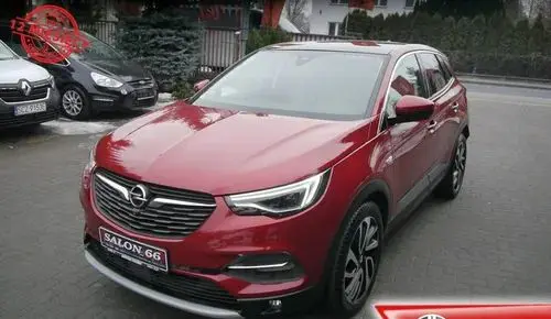OPEL Grandland 