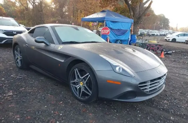 FERRARI California 