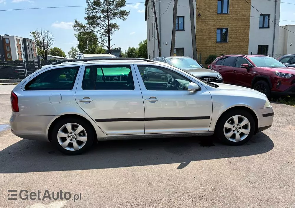 SKODA Octavia 1.9 TDI Ambiente DSG