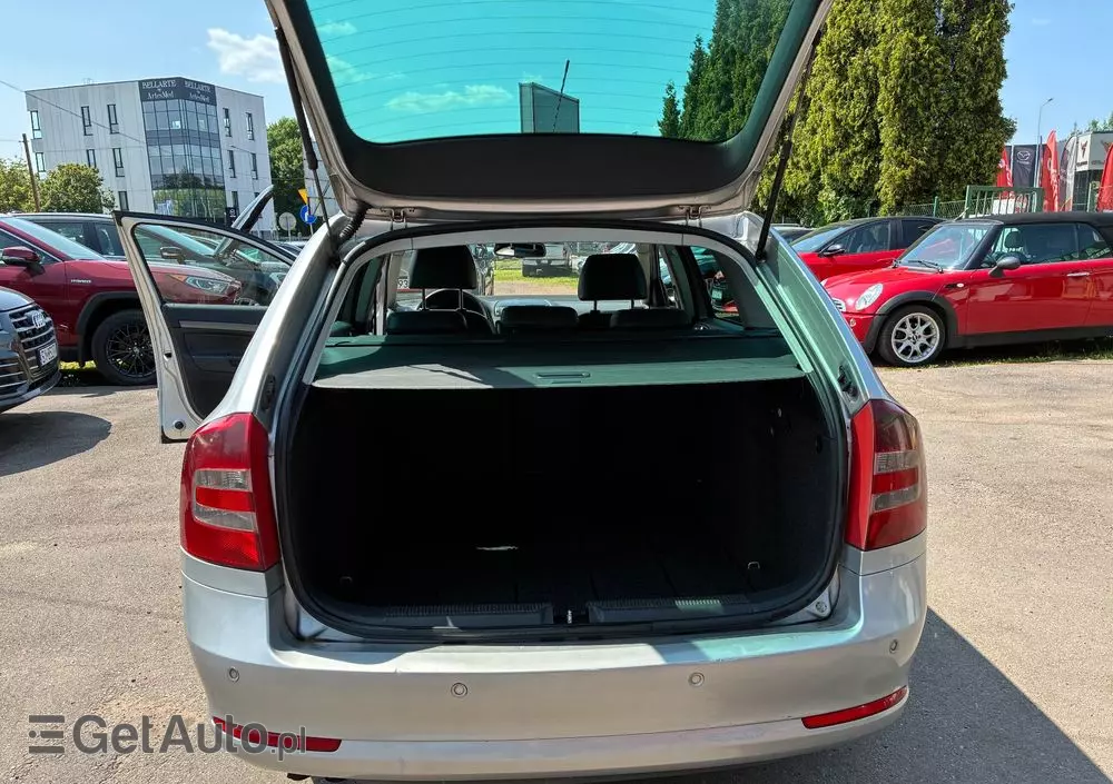 SKODA Octavia 1.9 TDI Ambiente DSG