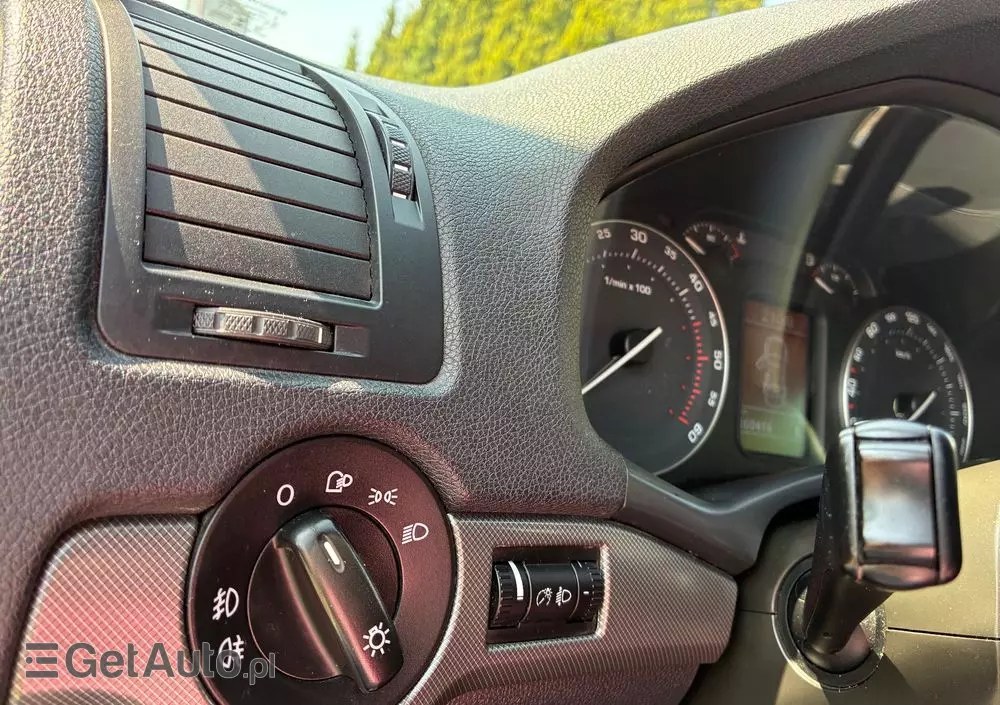 SKODA Octavia 1.9 TDI Ambiente DSG