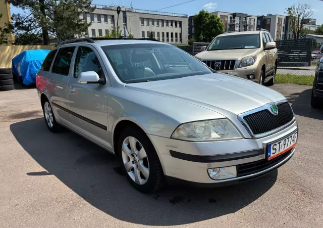 SKODA Octavia 1.9 TDI Ambiente DSG