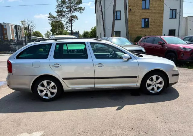 SKODA Octavia 1.9 TDI Ambiente DSG