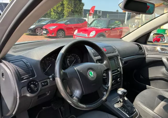 SKODA Octavia 1.9 TDI Ambiente DSG