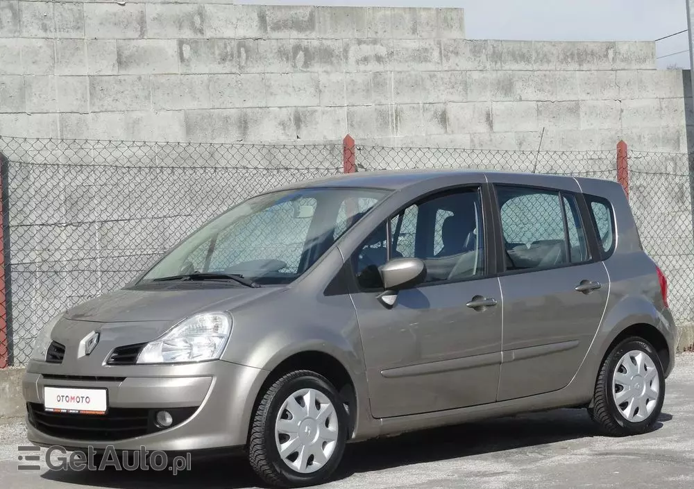 RENAULT Modus Grand 1.2 16V Authentique