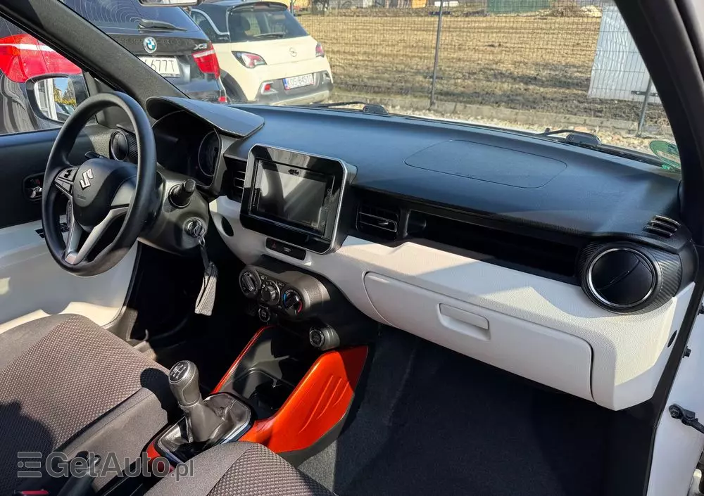 SUZUKI Ignis 